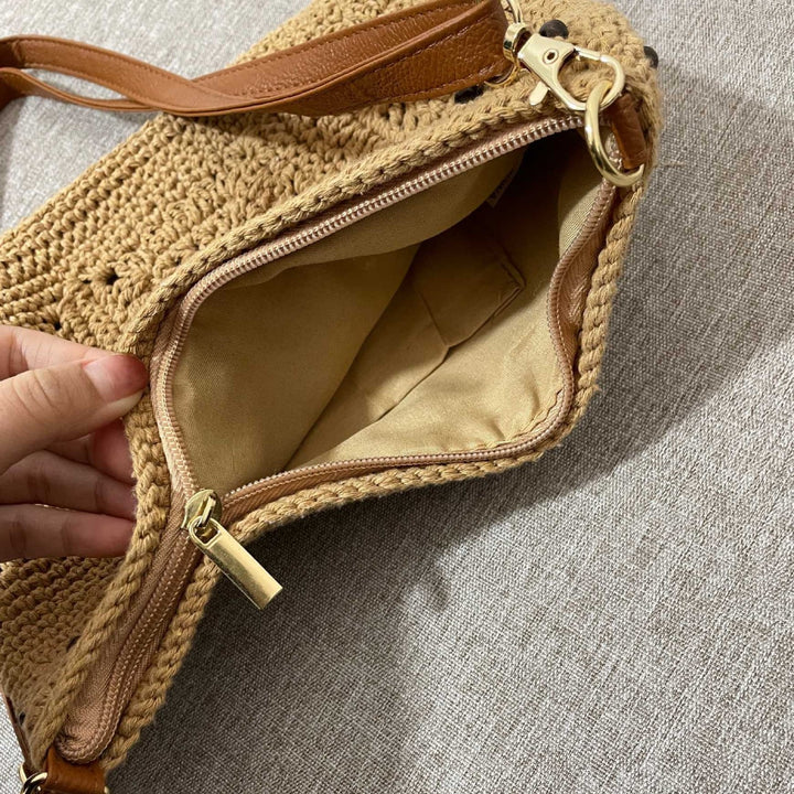 Fashionable crossbody bag with embroidery Stornfield