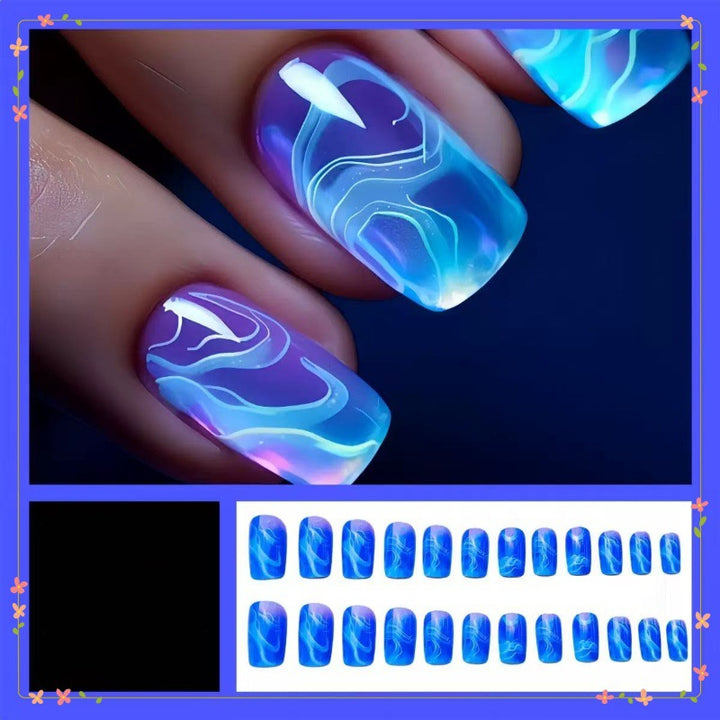 Artificial nails with modern wave pattern Stornfield
