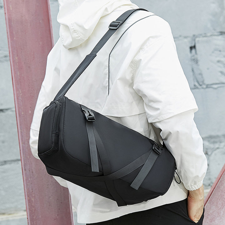 Ergonomic Sling Pack Stornfield
