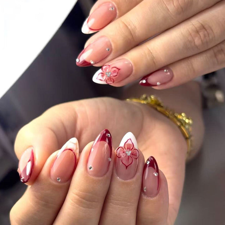 Artful nail set with floral accents Stornfield