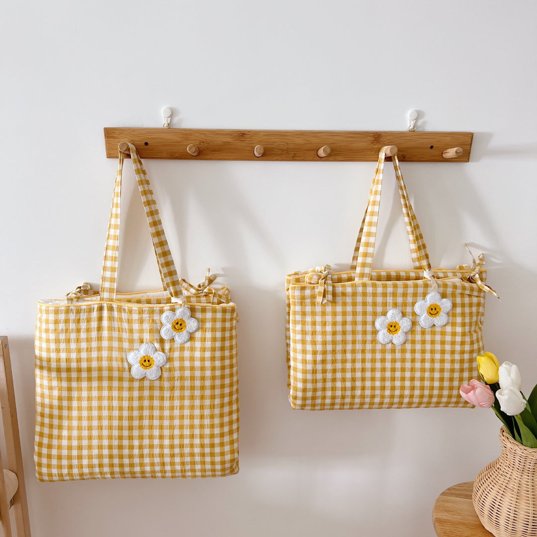 Hanging Nursery Storage Organizer Bags with Gingham Pattern and Bunny Appliqué Wall Pockets