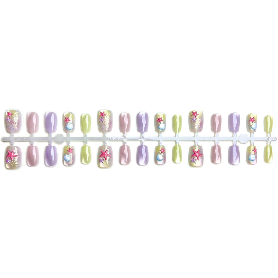 Elaborate Sea-Themed Press-On Nail Art Set
