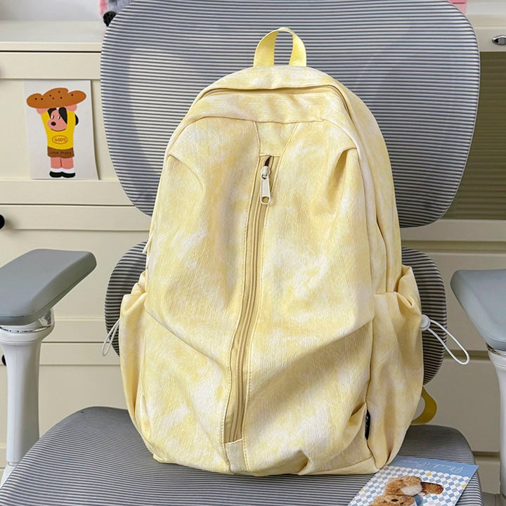 Versatile Casual Backpack with Keychain Stornfield
