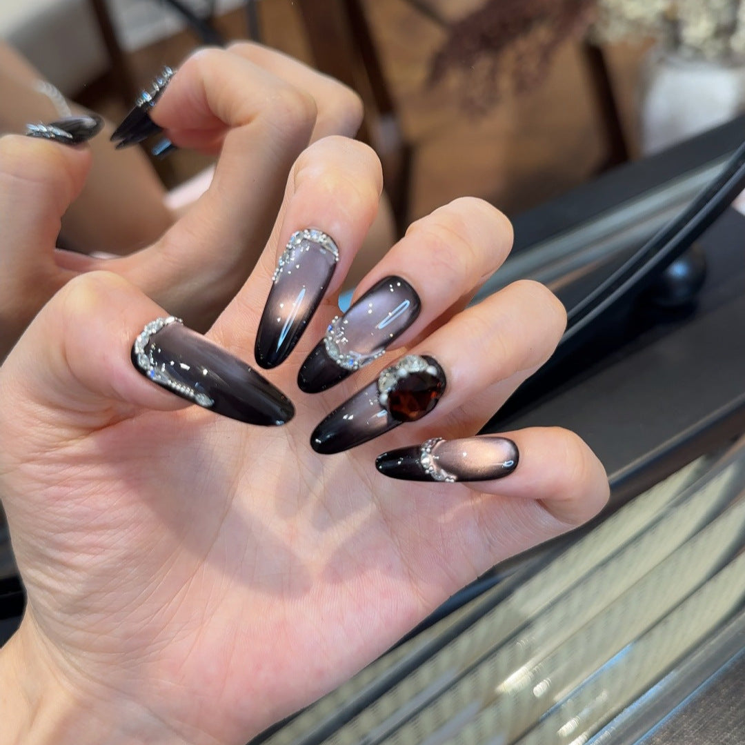 Glamorous Press-On Nail Art Set with Rhinestones Stornfield