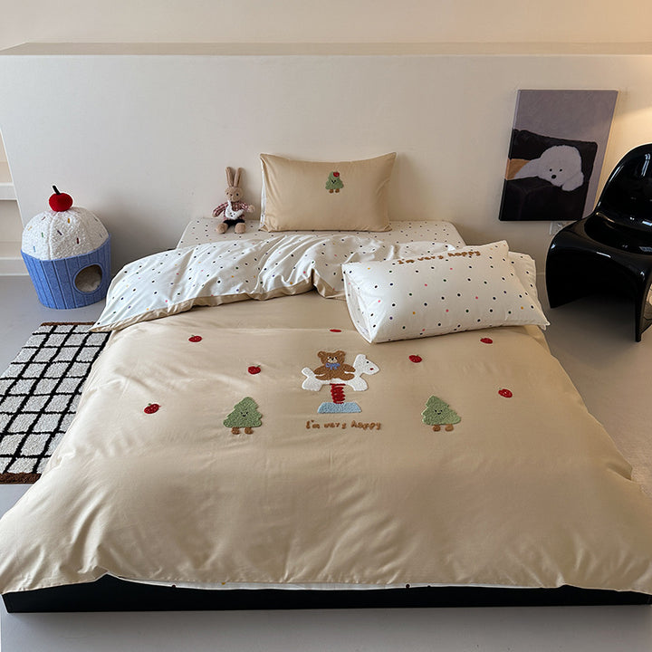 Embroidered Cotton Sateen Duvet Cover Set with Appliqué Bunnies and Polka Dot Pillowcases