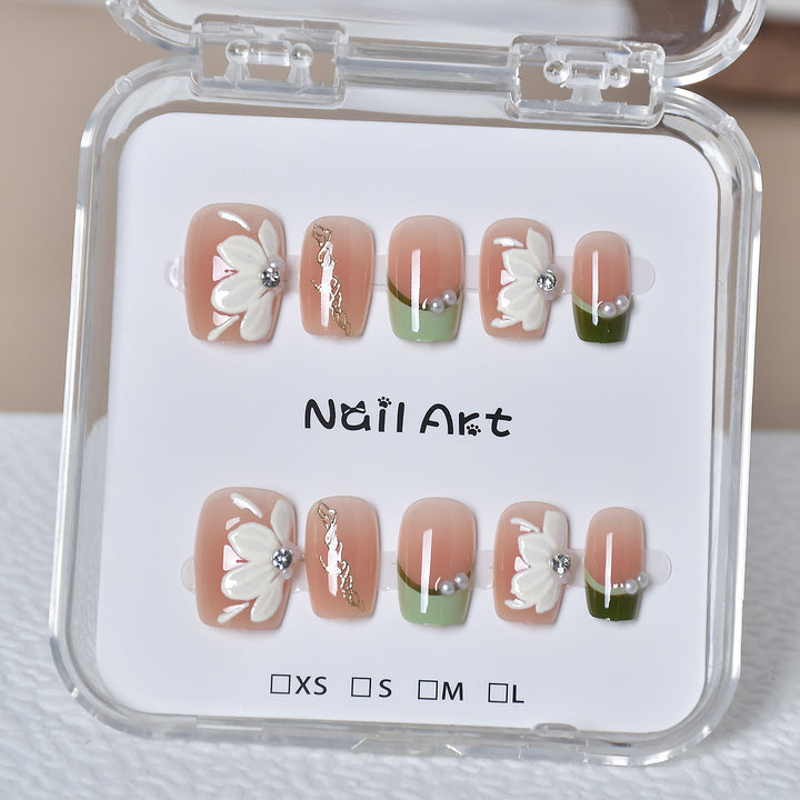 Premium Glamorous Press-On Nail Extensions Stornfield