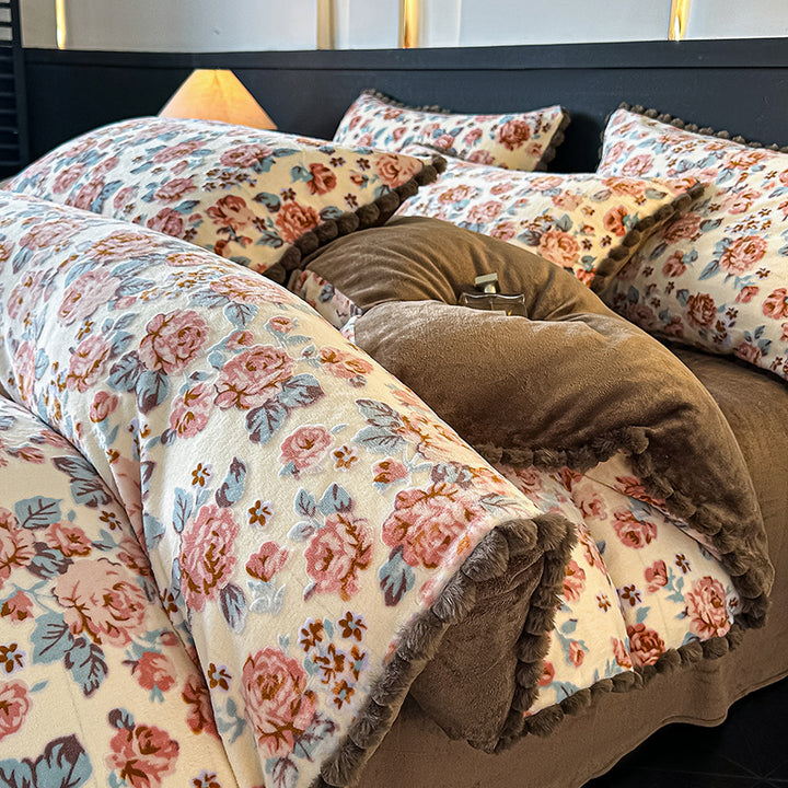Home Décor Cushion Set