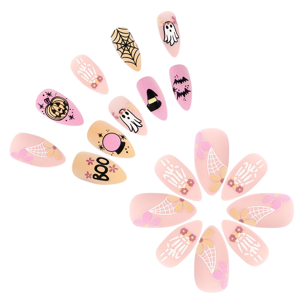 Halloween-Themed Press-On Nail Art Kit Stornfield