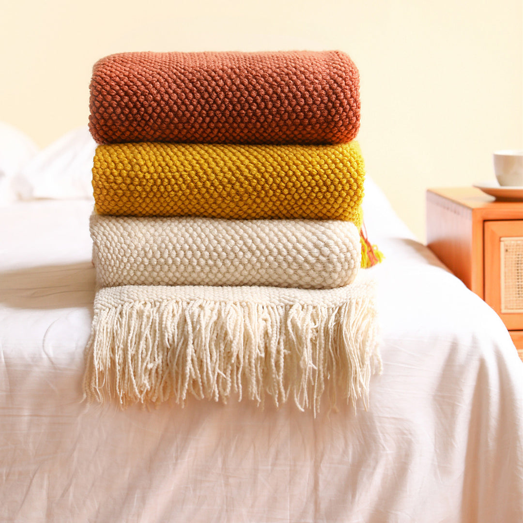 Soothing and cozy microfiber protective blanket Stornfield