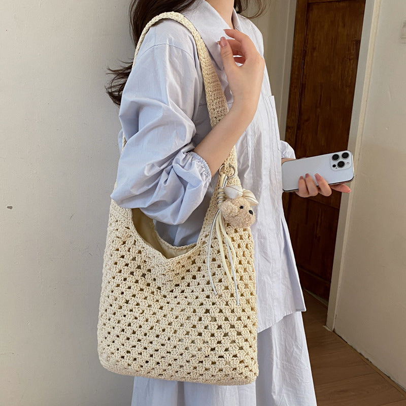 Casual and Fashionable Handbag Stornfield
