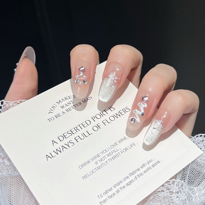 Festive Character-Themed Press-On Nail Art Stornfield