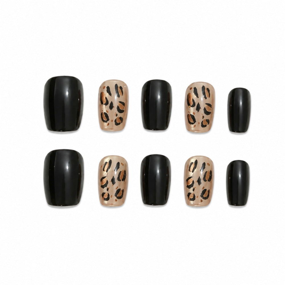 Stylish Animal Print Press-On Nails Stornfield