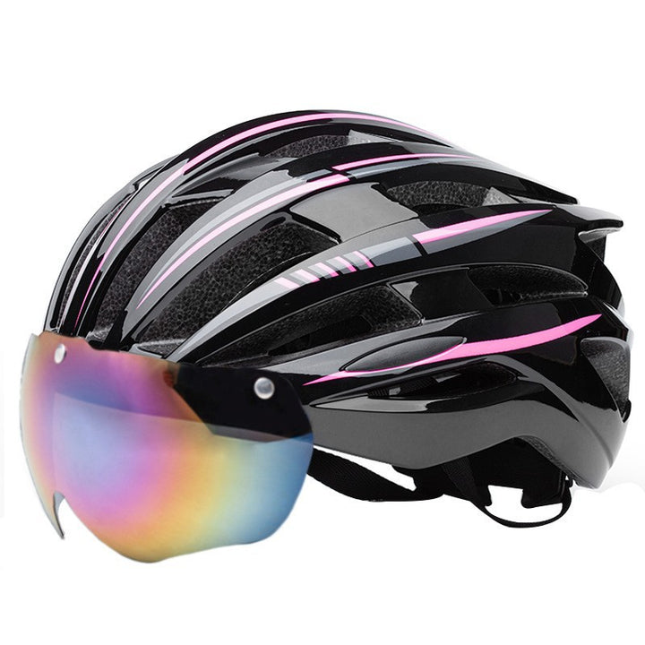 Road bike helmet with visor-friendly design and excellent ventilation Stornfield