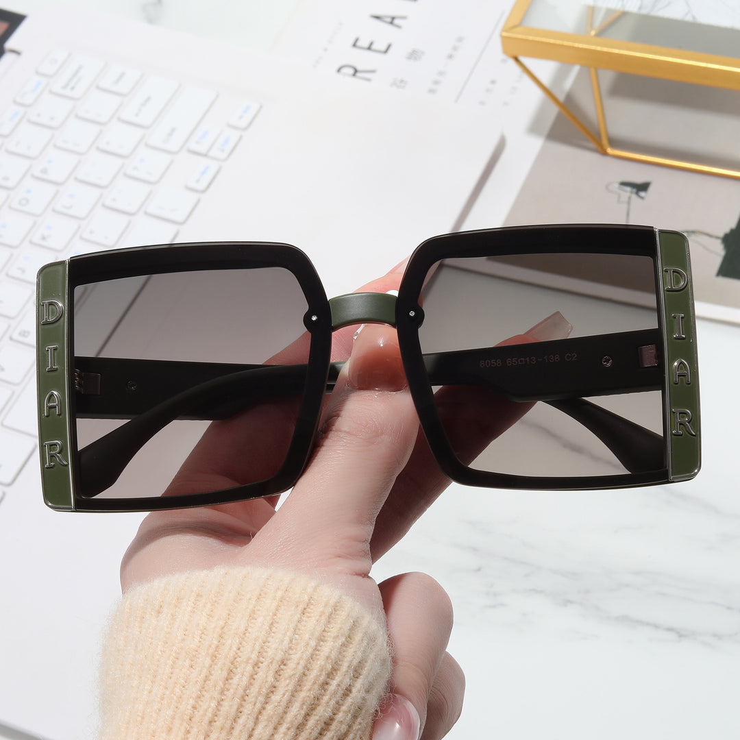 Women's sunglasses in modern square design Stornfield