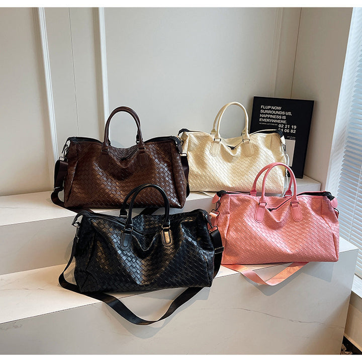 Elegant and Structured Travel Bag Stornfield