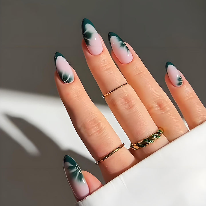 Artifical nails with elegant flower design Stornfield