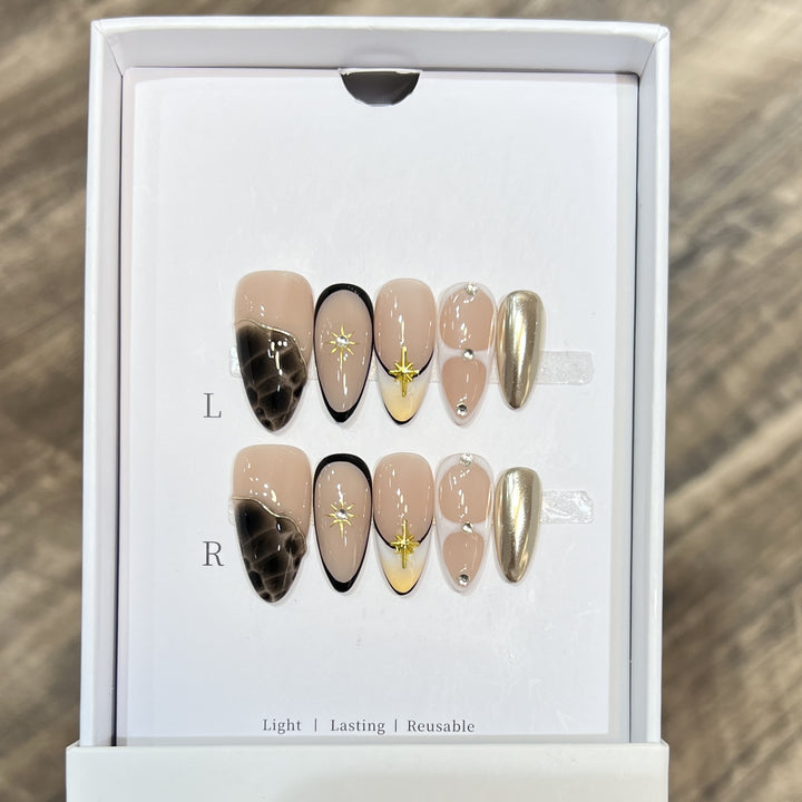 Reusable Press-On Nail Set Stornfield