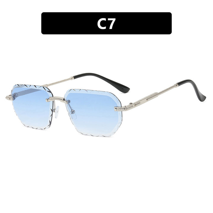 Women's geometric sunglasses with mirrored lenses and sturdy frame Stornfield