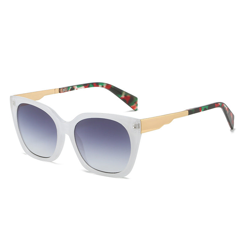 Women's oversized sunglasses with elegant transparent frame and golden accents Stornfield