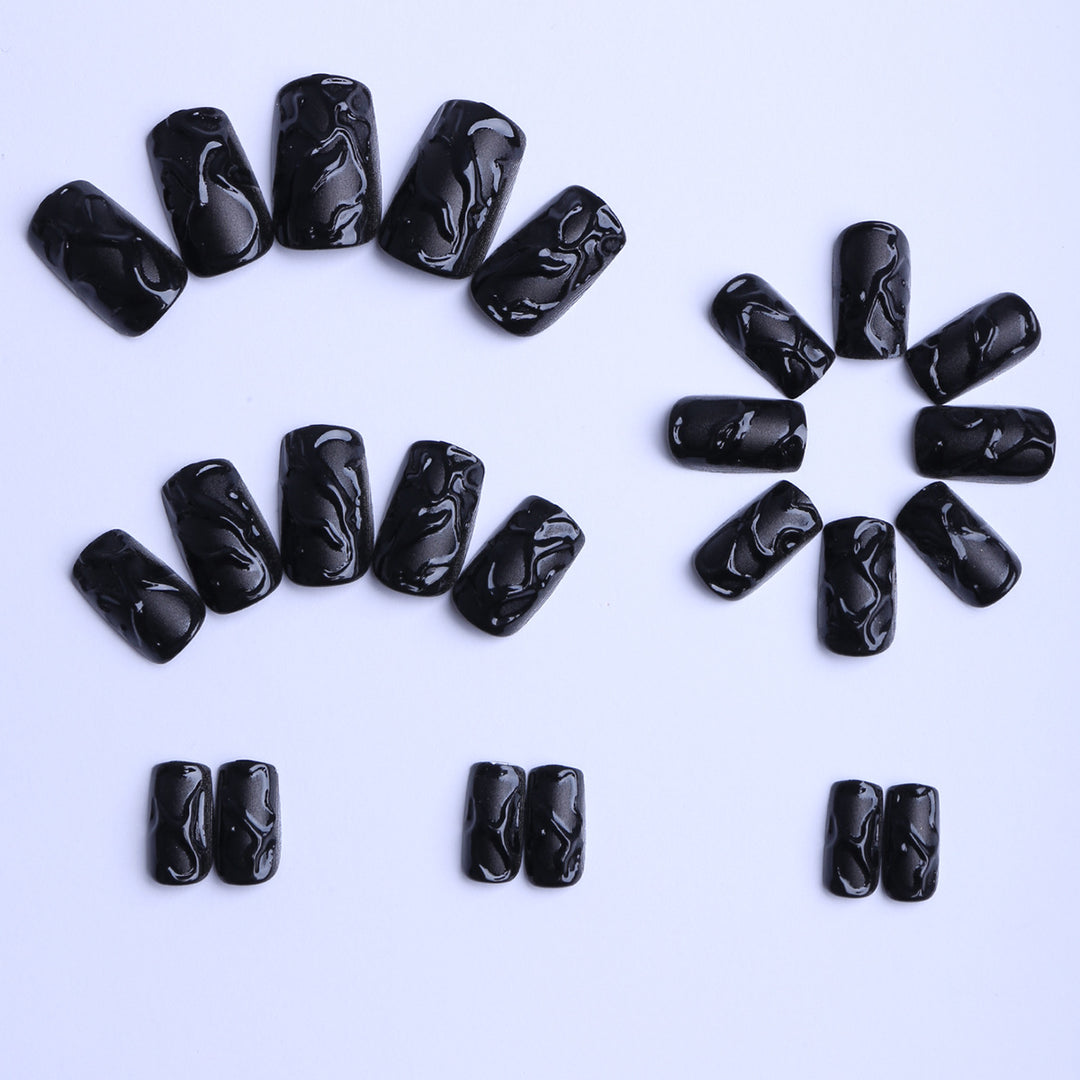 Artificial nails with modern wave pattern Stornfield