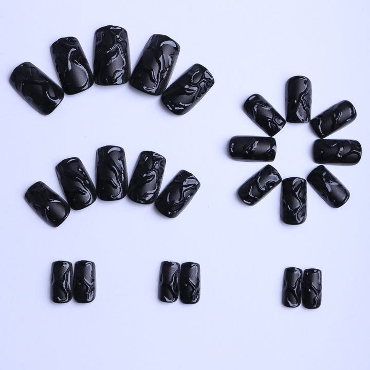 Artificial nails with modern wave pattern Stornfield