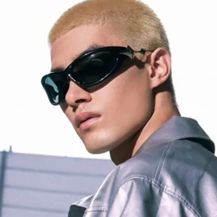 Ladies' sunglasses in an elegant retro style with eye-catching lenses Stornfield