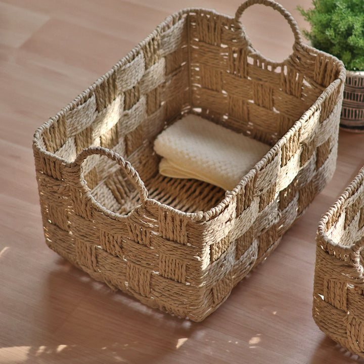 Handmade storage basket with practical handle Stornfield