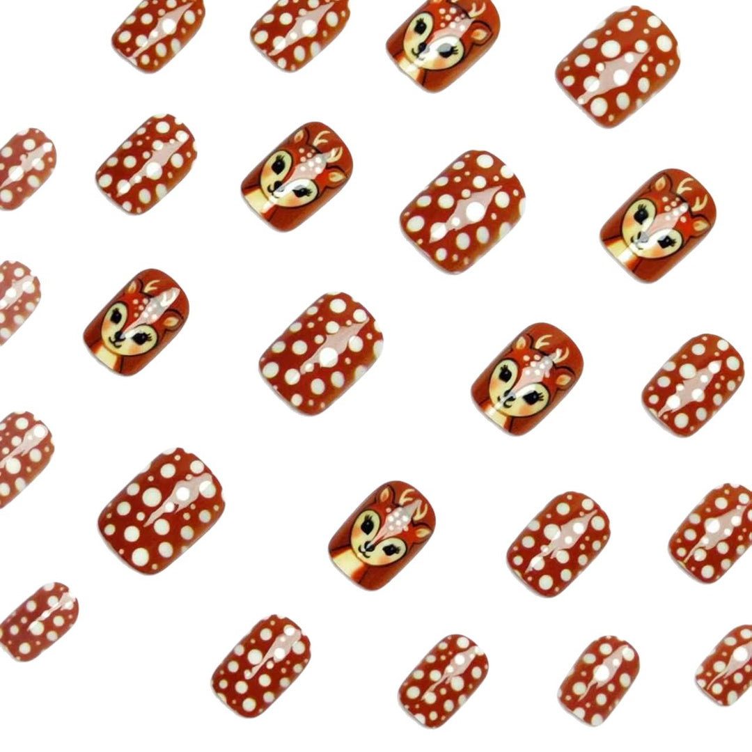 Artistic 3D Reindeer-Themed Nail Art Stornfield
