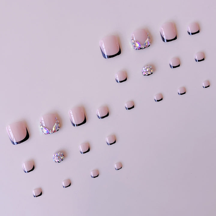 Nail art set with glamorous 3D decorations and elegant accents Stornfield