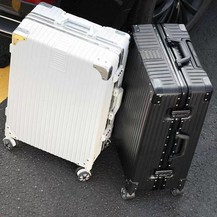 Premium Hard-shell Travel Luggage Stornfield