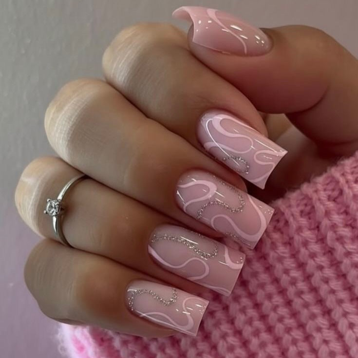 Artificial nail set with elegant 3D decorative lines and glitter accents Stornfield