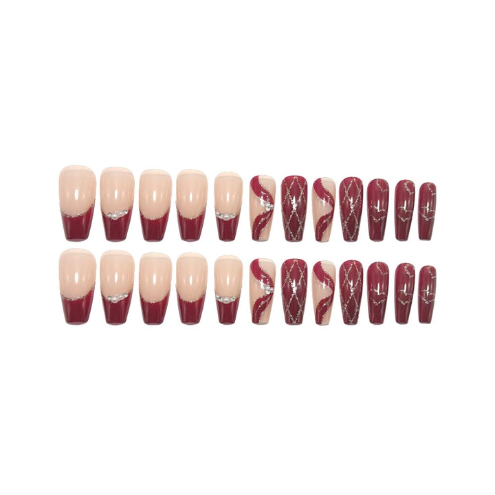 Artificial nails with elegant pearl and glitter decorations Stornfield