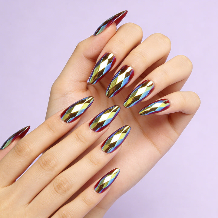 Diamond-Shaped Press-On Nail Set Stornfield