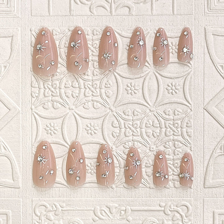 Elegant Decorative Press-On Nail Tips Stornfield