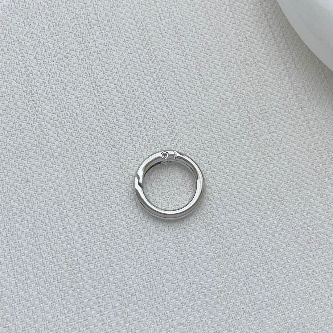 Versatile Circular Keyring Stornfield
