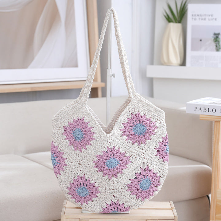 Crochet shopper with floral patterns Stornfield