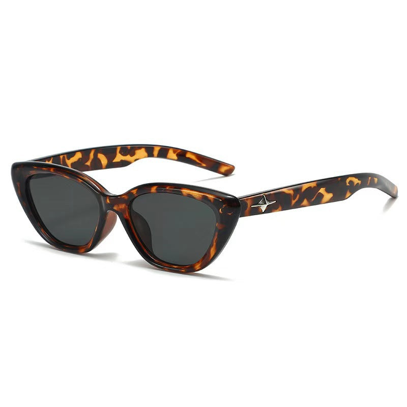 Stylish Cat-Eye Sunglasses Stornfield