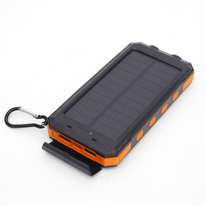 Wearable Solar Powerbank Stornfield