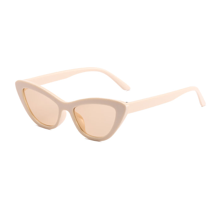 Ladies Cat-Eye Sunglasses with UV Protection and Modern Design Stornfield