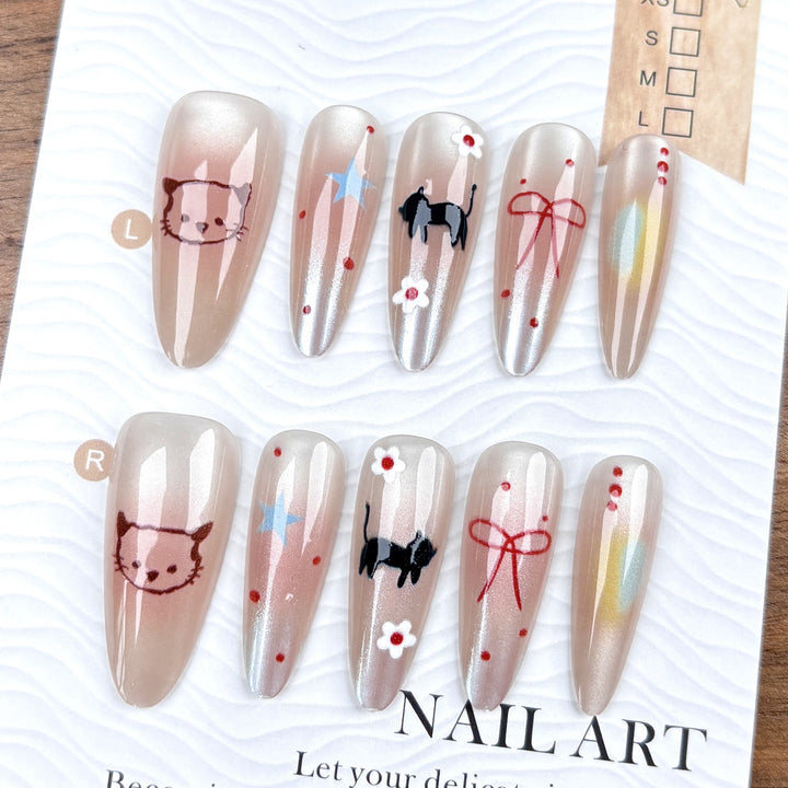 Artistic Character-Themed Press-On Nail Art Set