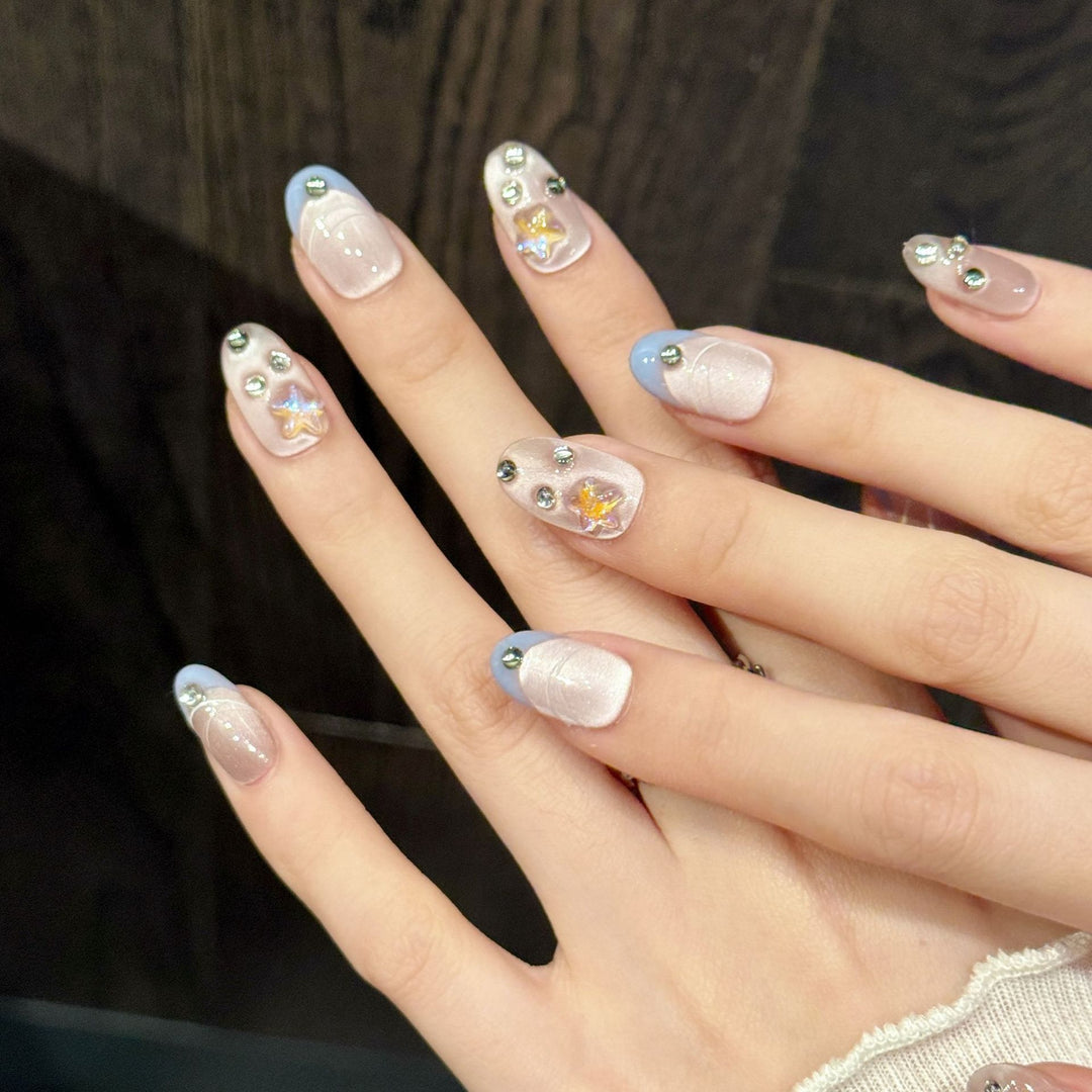 Decorative Press-On Nail Art Set with Star Design and Rhinestone Accents