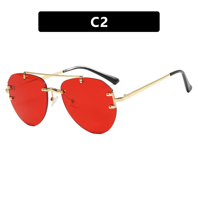 Women modern pilot sunglasses with gradient lenses and slim metal frame Stornfield