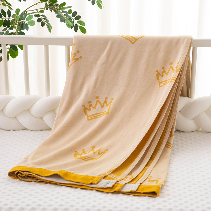 Ladies bedspread with playful nature motif Stornfield
