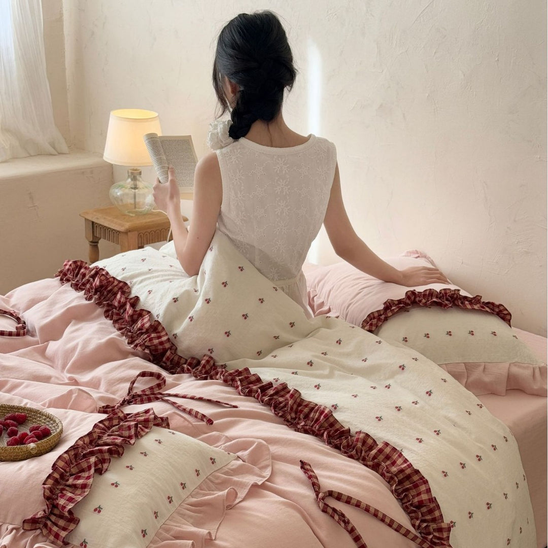 Ruffled Cotton Sateen Duvet Cover Set with Micro Floral Print and Check-Tie Trim