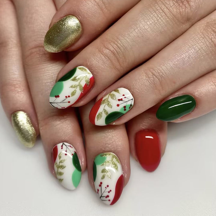 Holiday-Themed Press-On Nail Set Stornfield