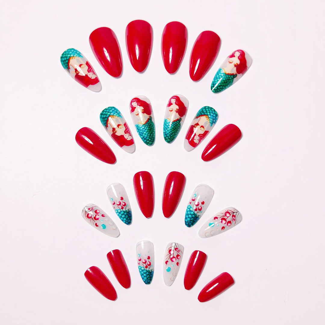 Mermaid motif artificial nails Stornfield
