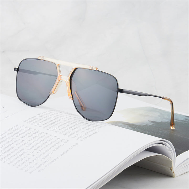 Stylish Aviator Sunglasses Stornfield
