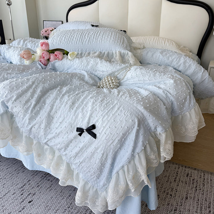 Ruffled Elegance Quilt Set