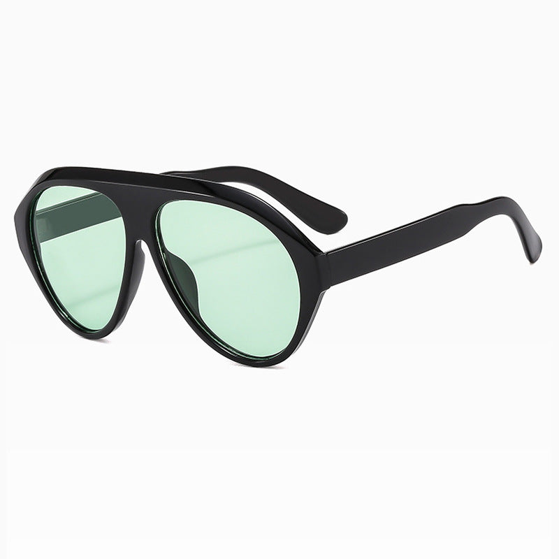Women's Sporty Sunglasses with Sleek Design and Polarized Lenses Stornfield