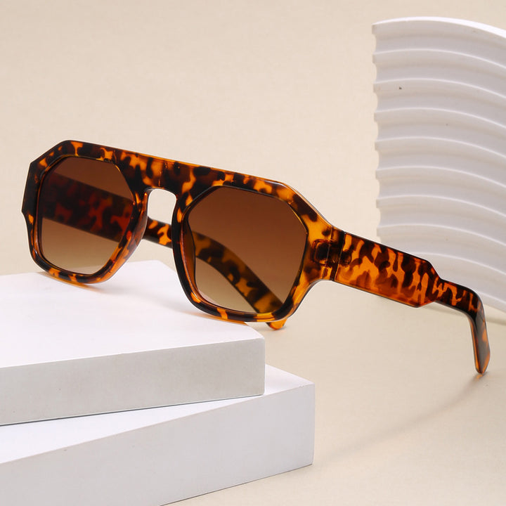Ladies fashionable geometric sunglasses Stornfield